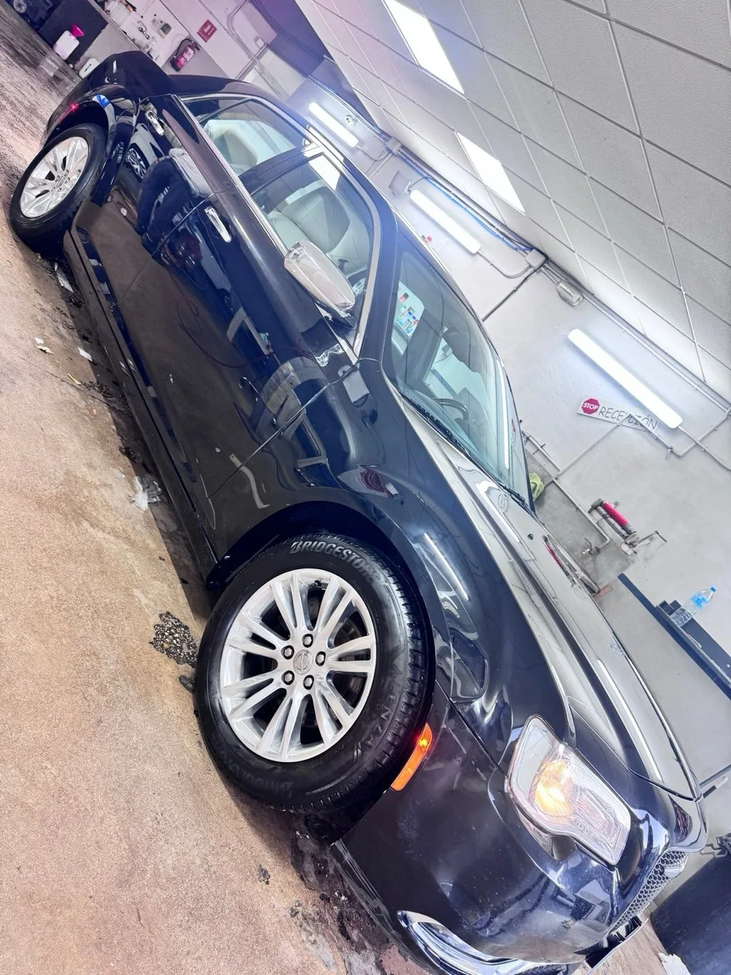 Chrysler 300C, foto 3 de 12