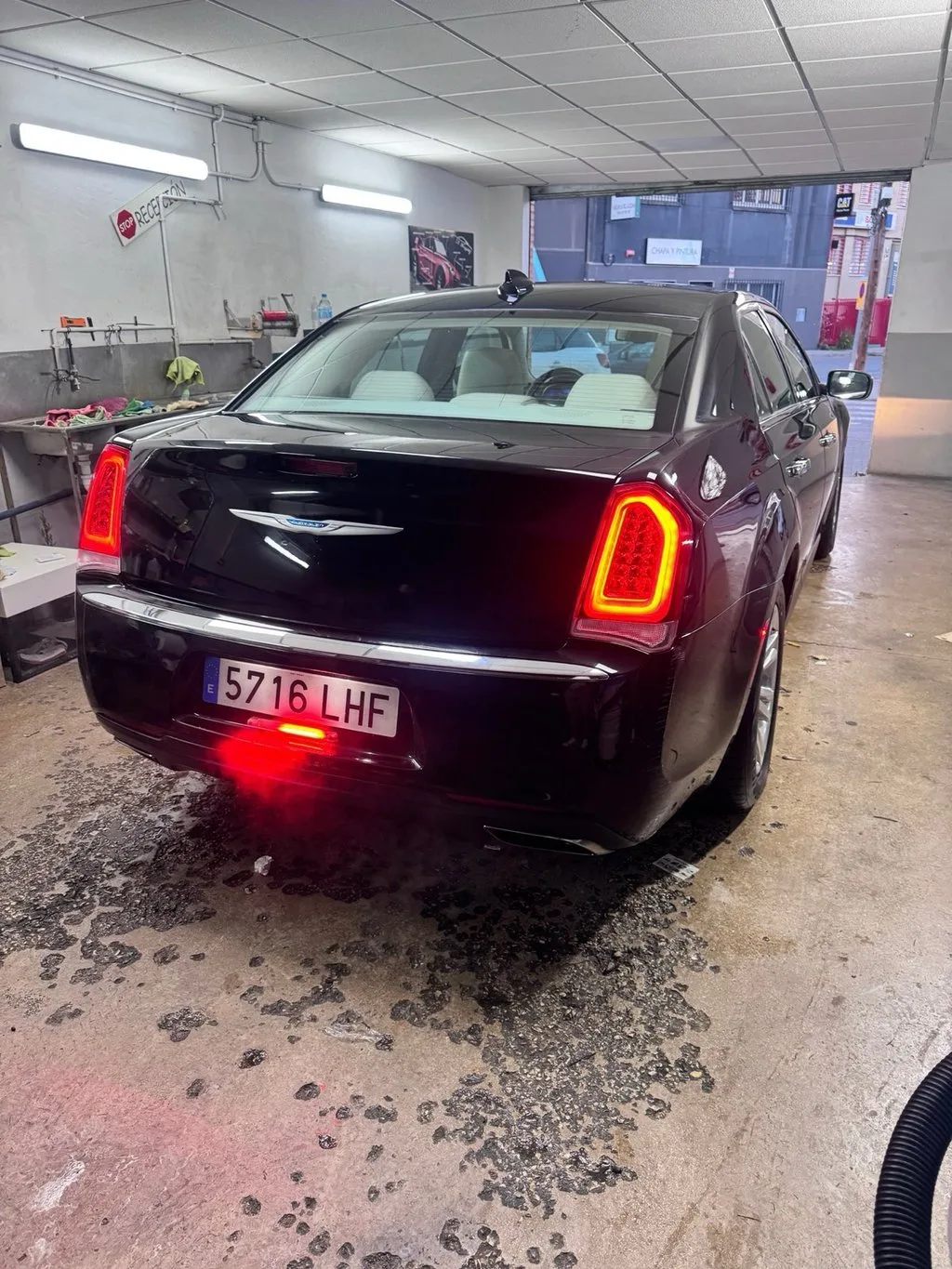 Chrysler 300C, foto 5 de 12